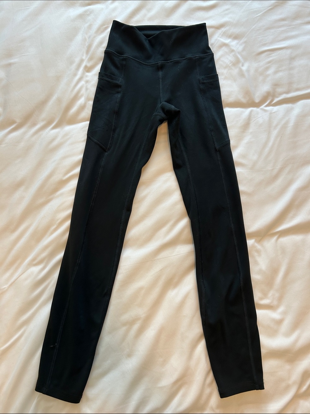 Gilly Hicks Pocket Leggings XS